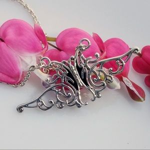 🆕💥NWT Sterling Silver Butterfly Necklace